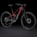 Trek FUEL EXe 8 GX AXS T-Type - 29" E-Mountainbike - 2025 - Rage Red to Deep Dark